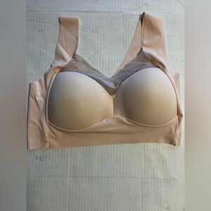 Seamless Nude Air Bra – Size 3XL (New in Package)